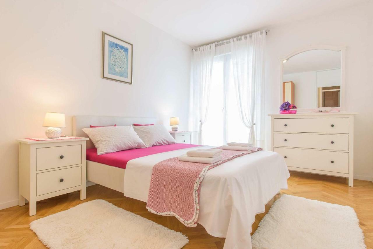 Comfortable And Stylish Apartment Сплит Екстериор снимка